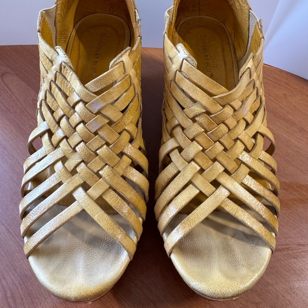 Banana Blu Web Platform Wedge